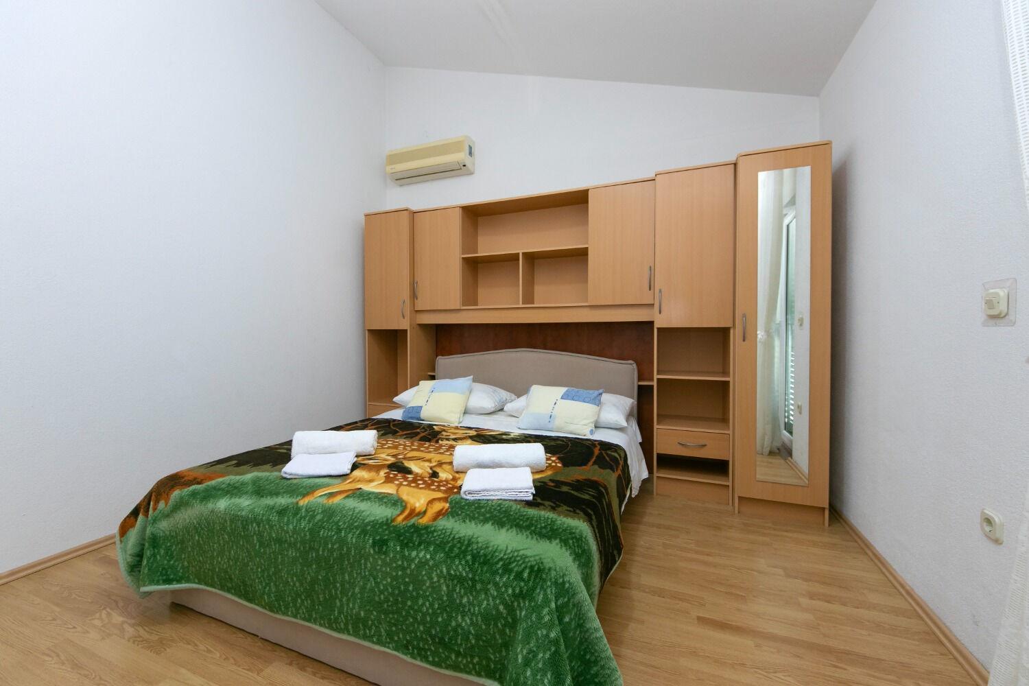 Apartments Marko Брела Экстерьер фото